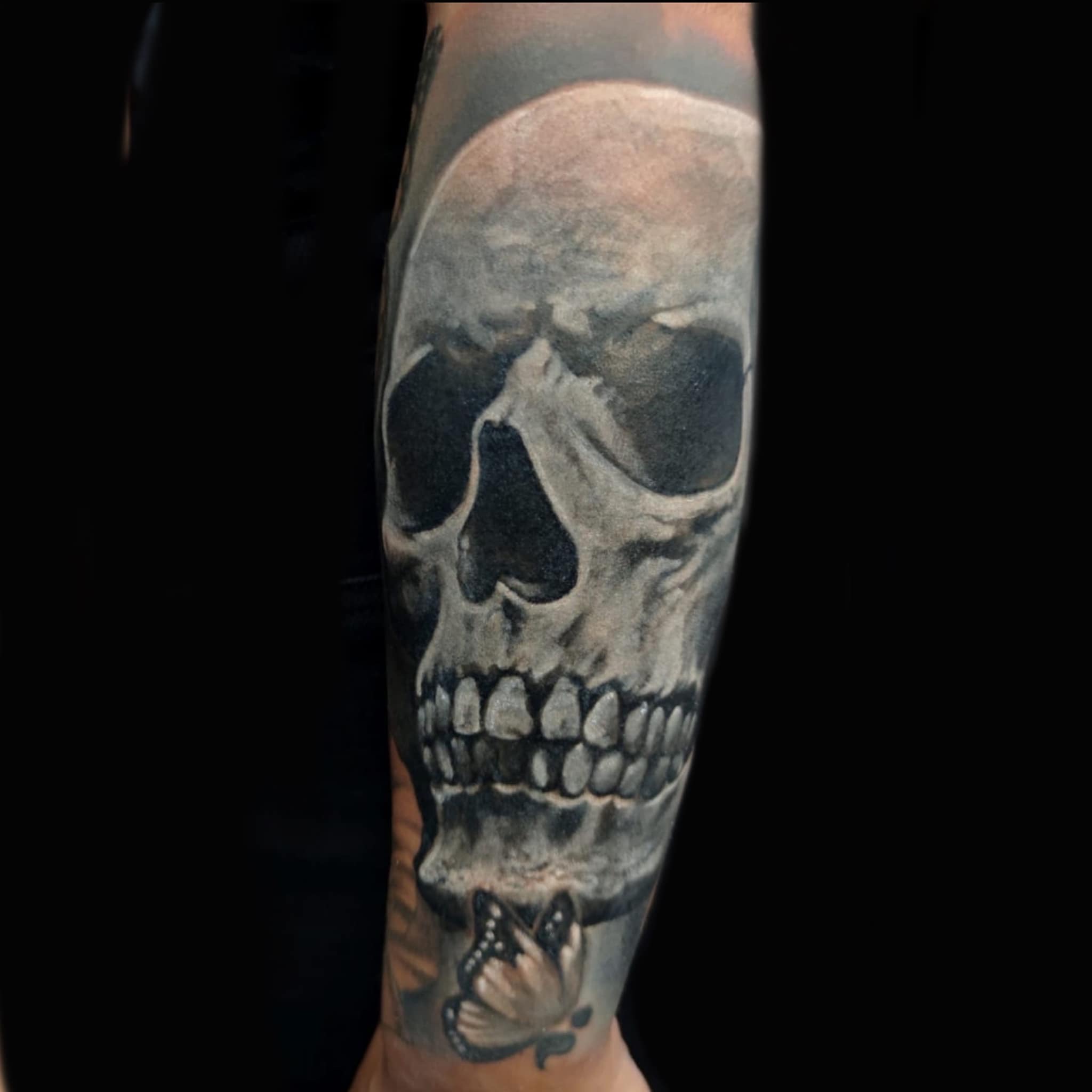 Tattoo by Alex Natochi