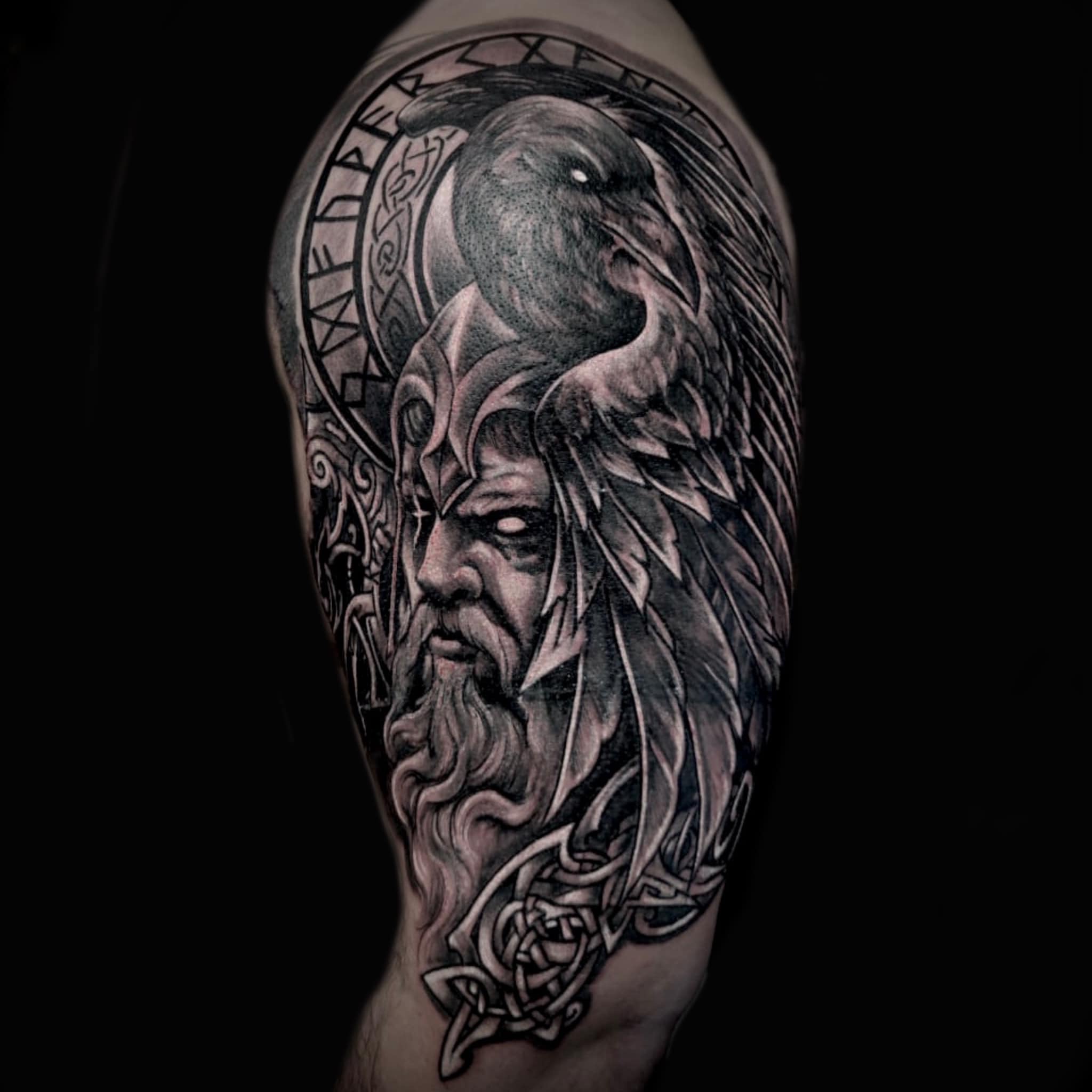 Tattoo by Alex Natochi