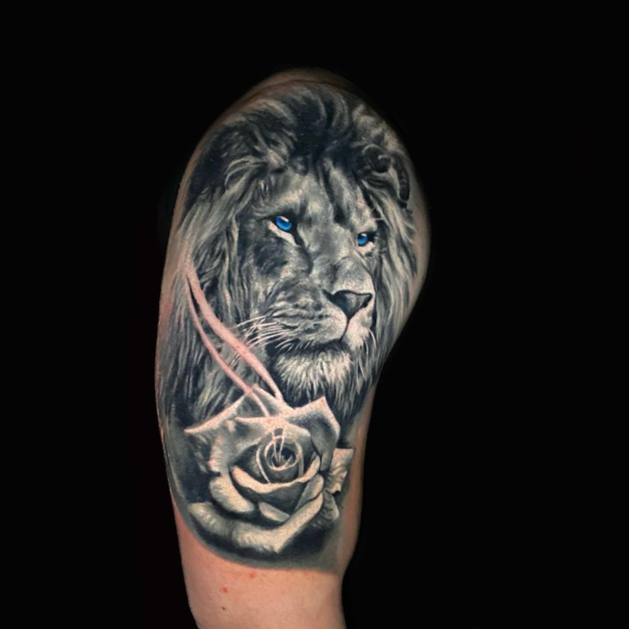 Tattoo by Lorand